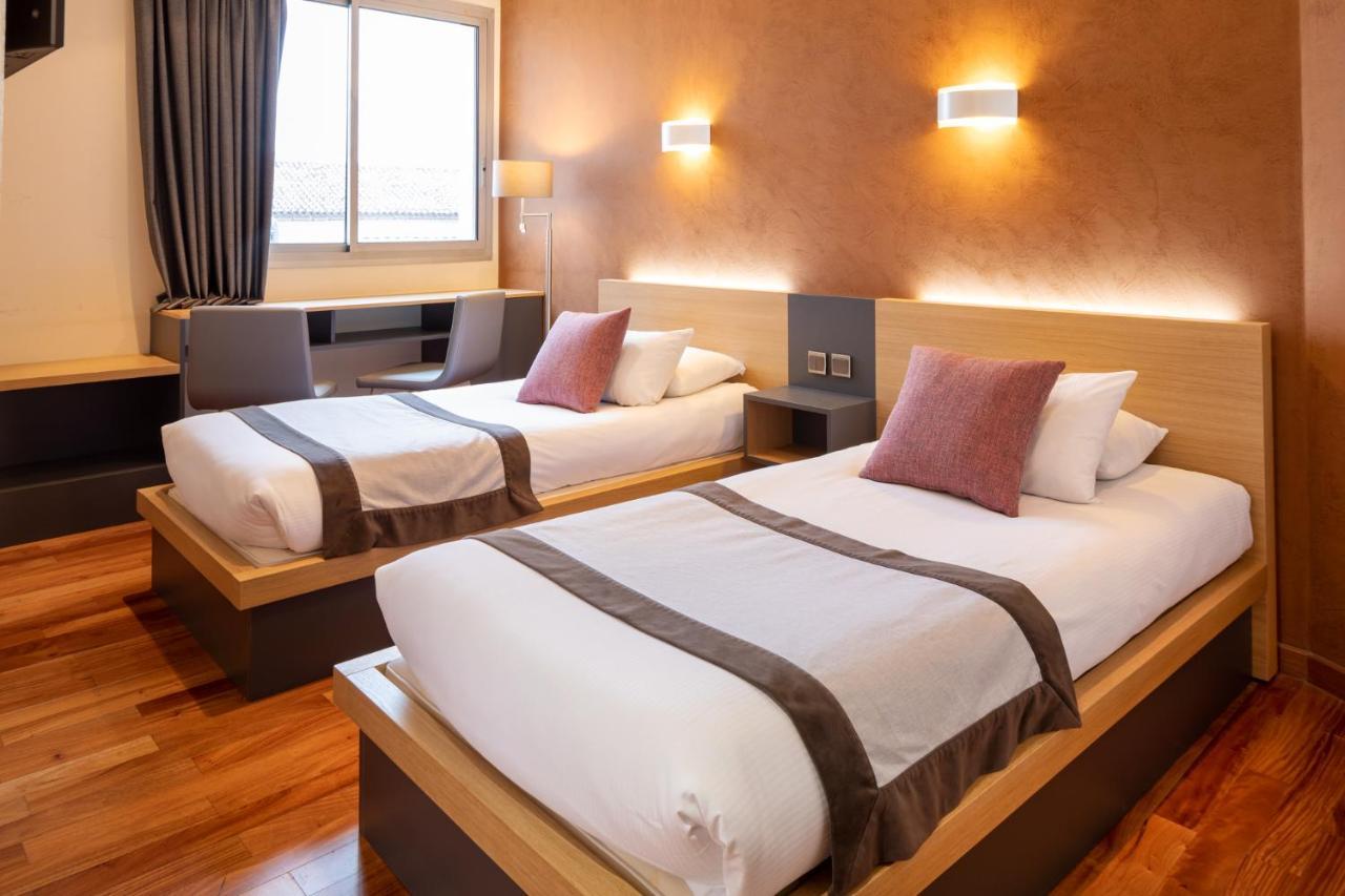 Chambre Double Supérieure avec Deux Lits Doubles